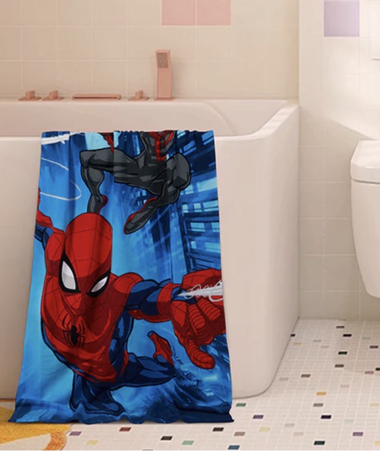 - Towel spider 27in x 54in